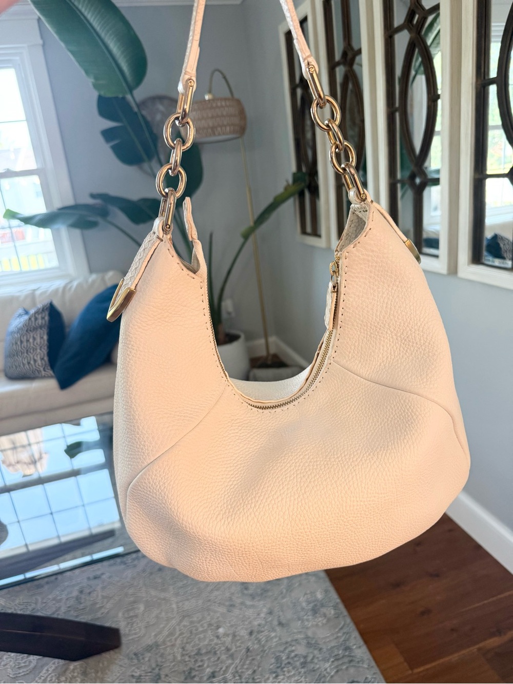 Authentic Fendi Selleria Romano Leather Chain Hobo Bag - Cream/Ivory